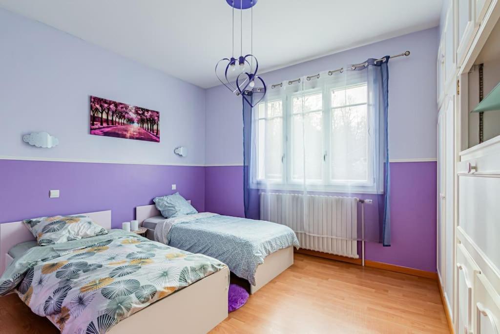 Charmante Maison Au Calme Yerres Esterno foto