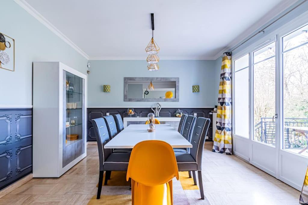 Charmante Maison Au Calme Yerres Esterno foto